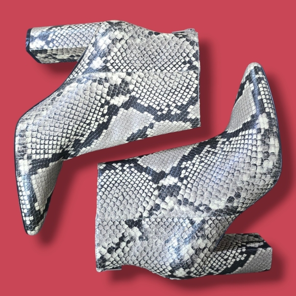 CHELSEA & VIOLET | MEGAN LEATHER SNAKESKIN HIGH ANKLE BOOTIES - Picture 1 of 16